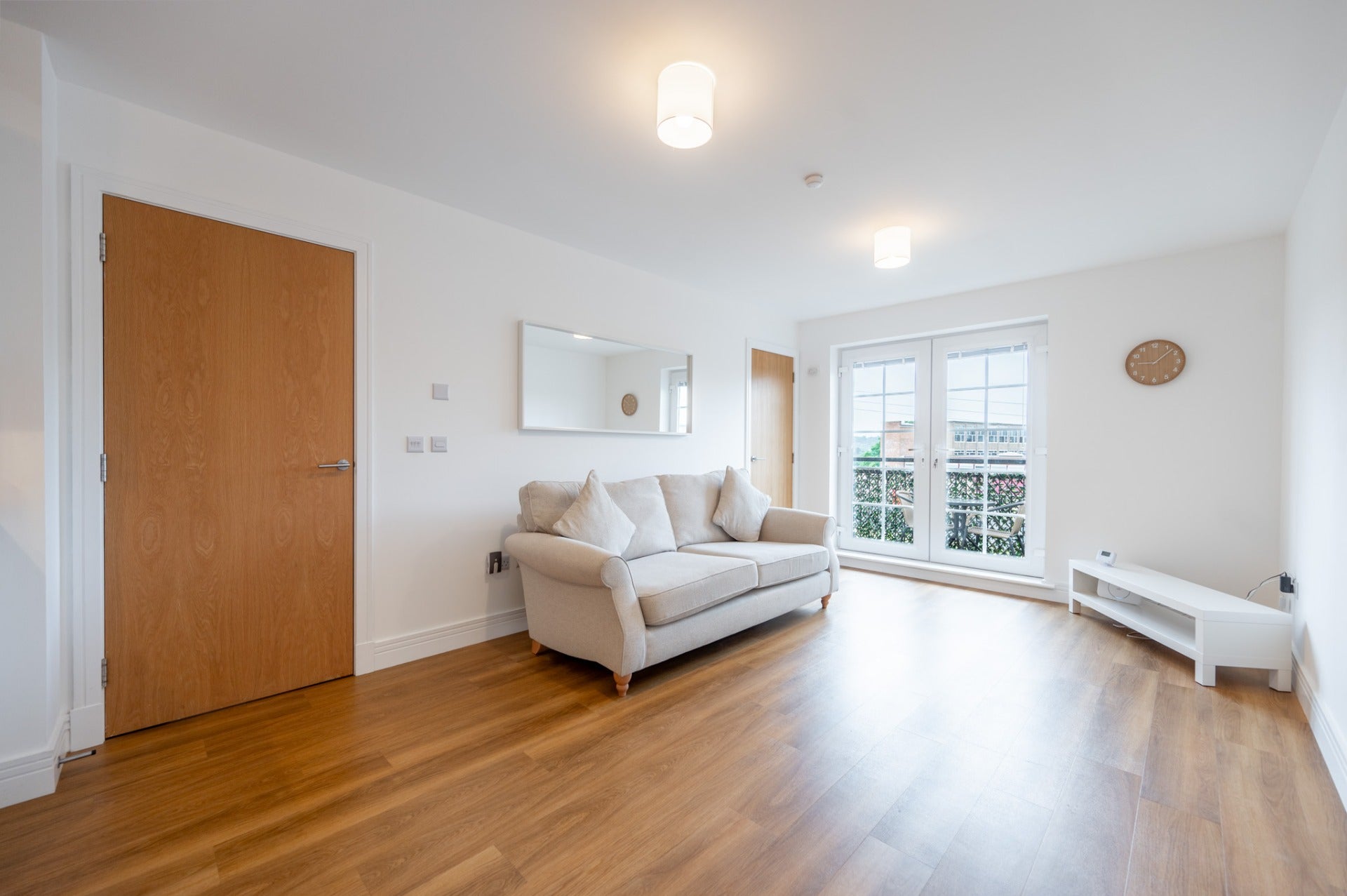 Flat Knightswood Road in Glasgow