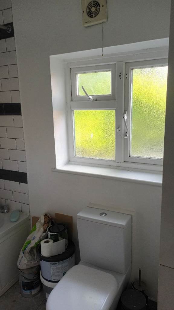 Flat Genever Close in Greater London