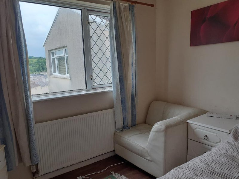 Room Maes Y Felin in Bridgend