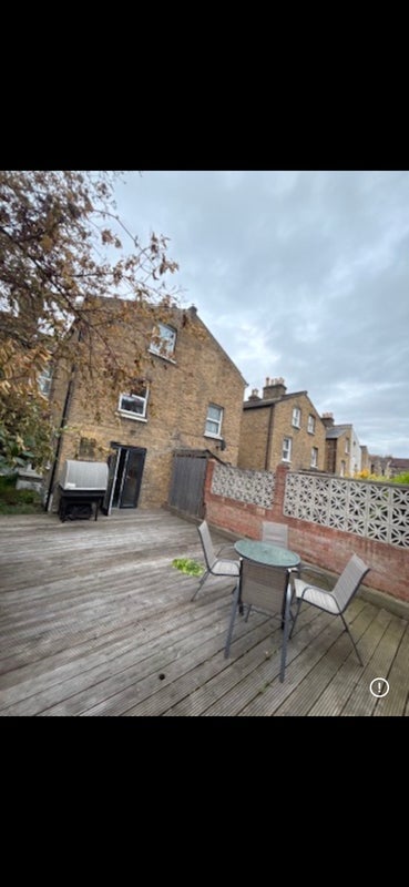 Room Montrave Road in Greater London