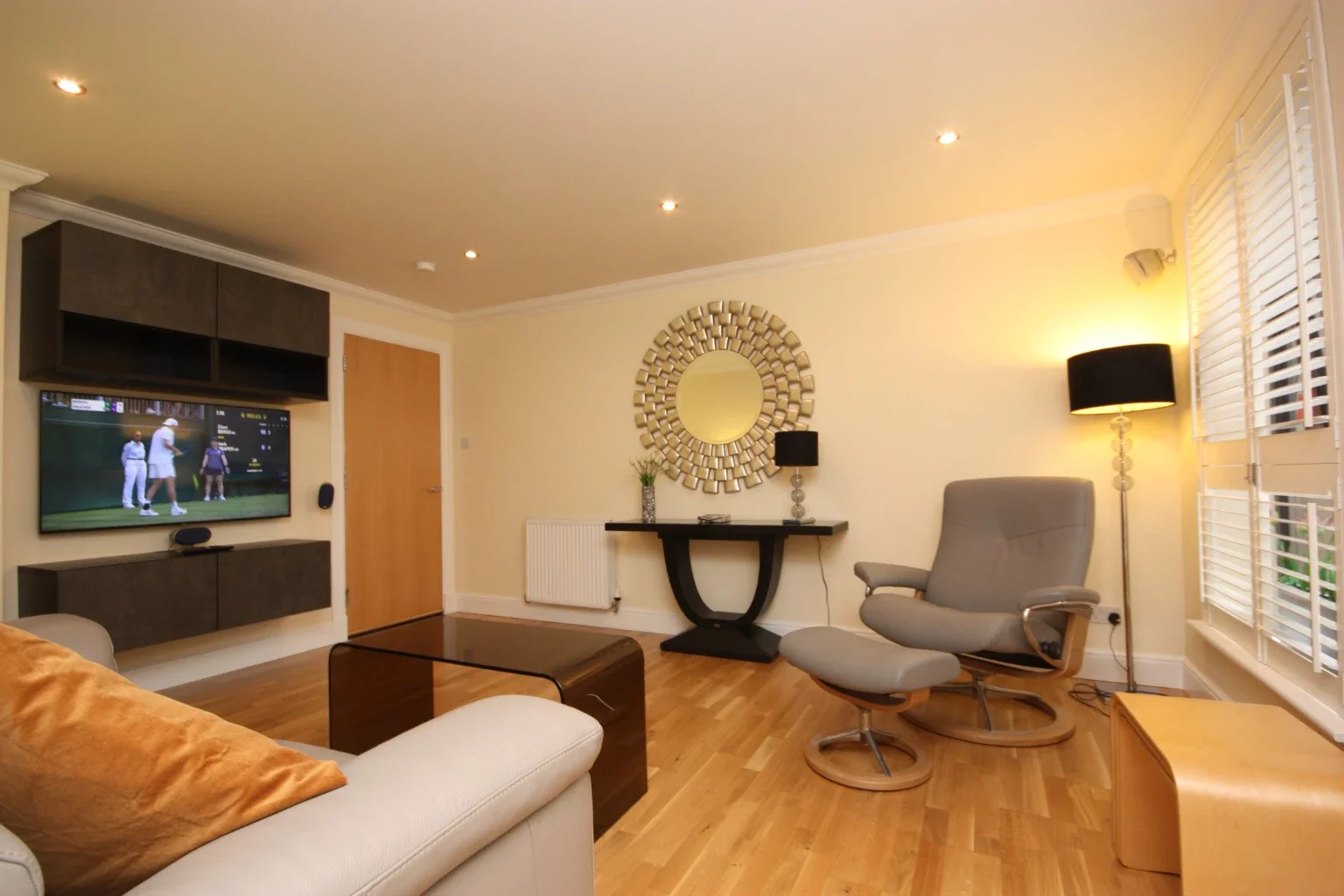Flat Hayburn Lane in Glasgow