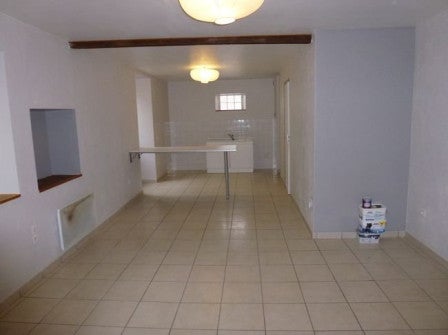 Flat Rue du Vieux Puits in Hières-sur-Amby