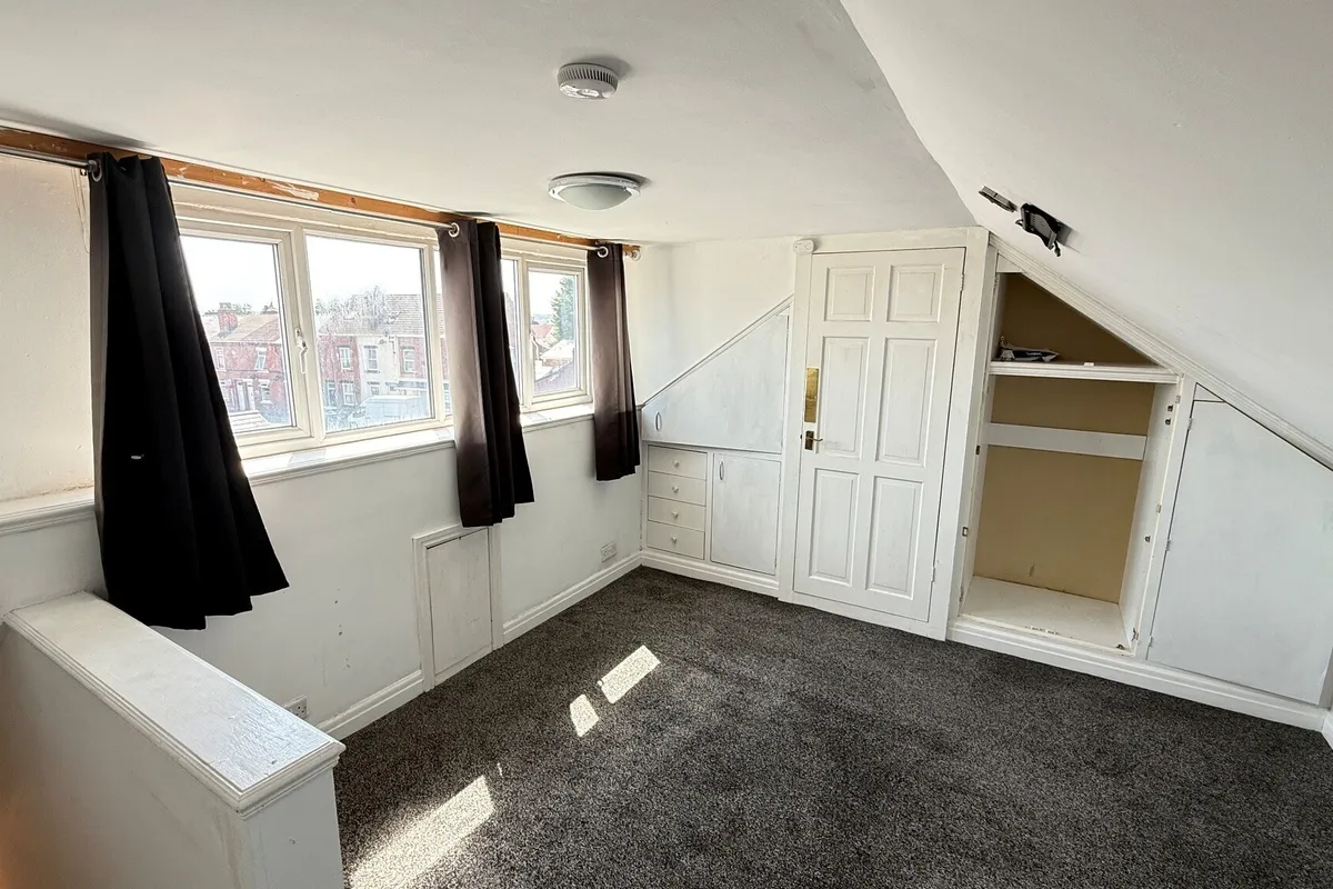 Flat Doncaster Road in Barnsley