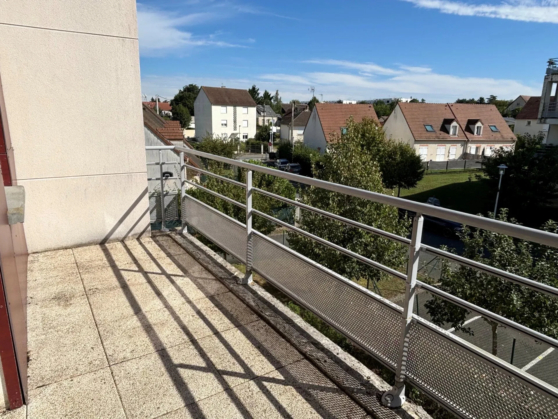 Flat Rue Henri Dunant in Luisant
