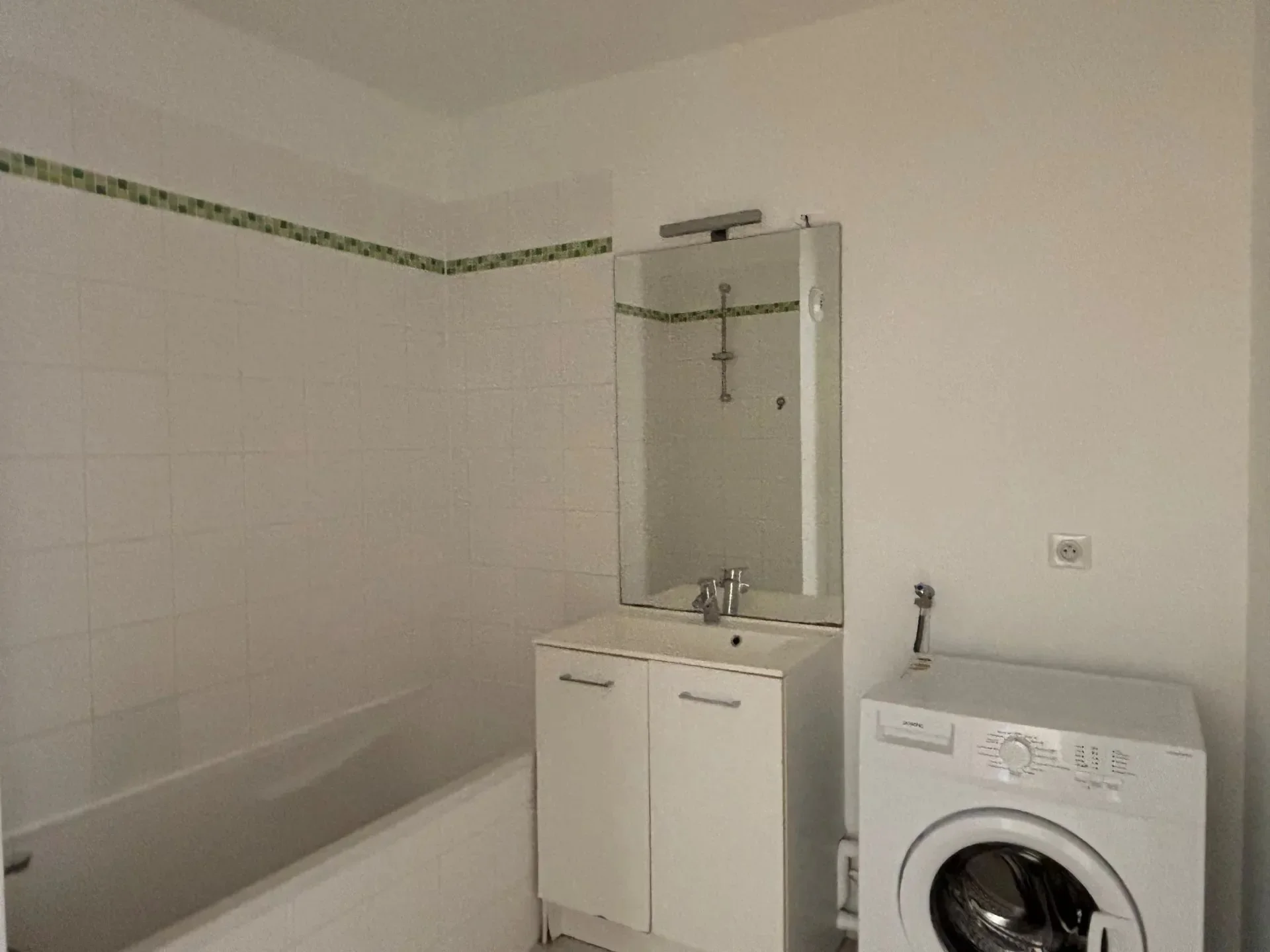 Flat Rue Henri Dunant in Luisant