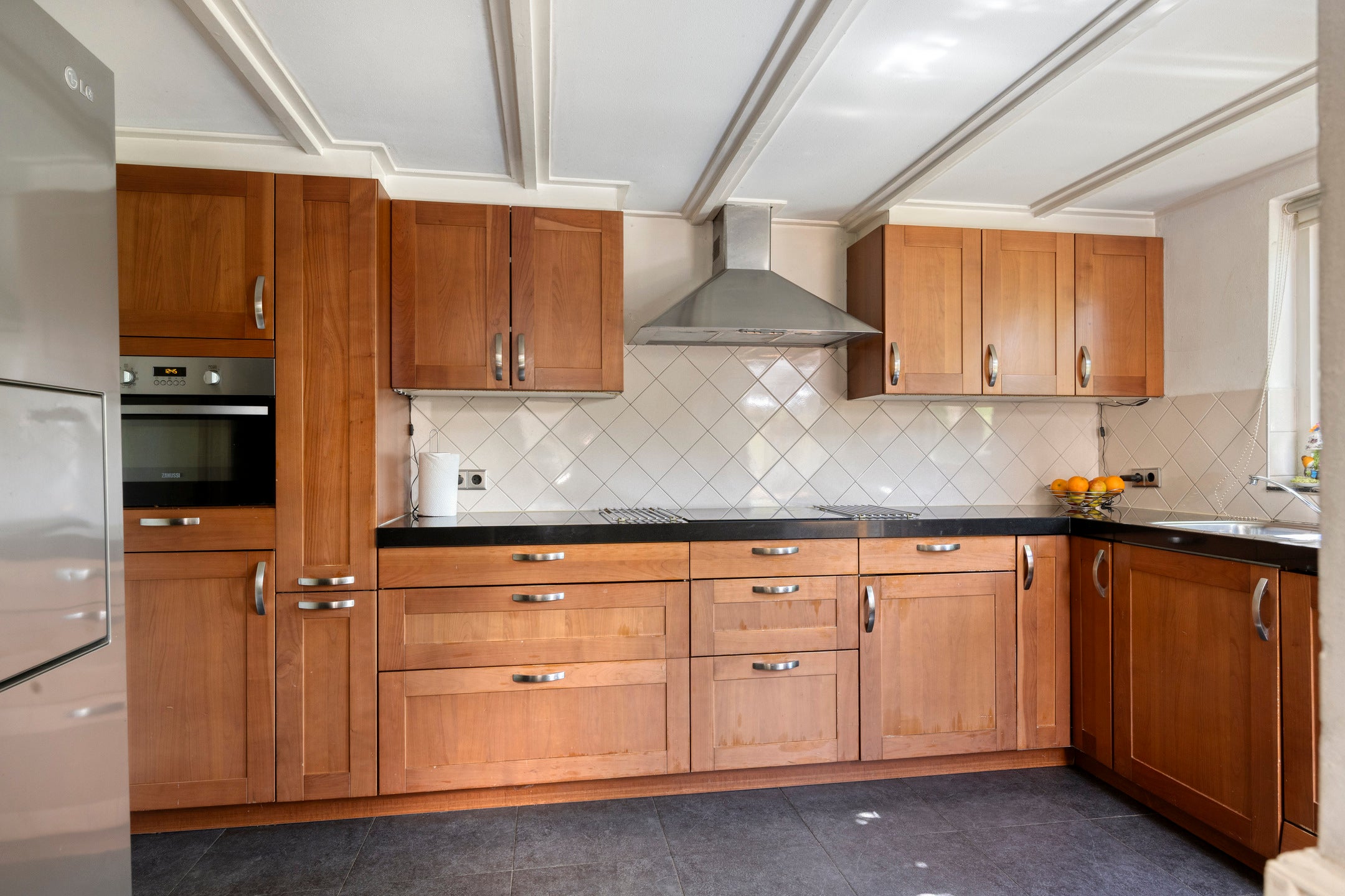 Tussenwoning te koop: Hoeting 6, Leuth