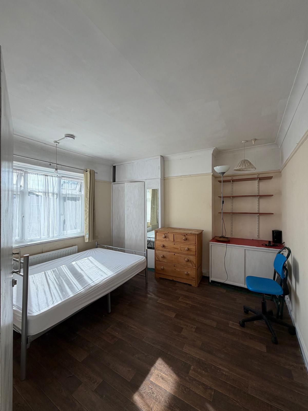 Room Talbot Gardens in Greater London