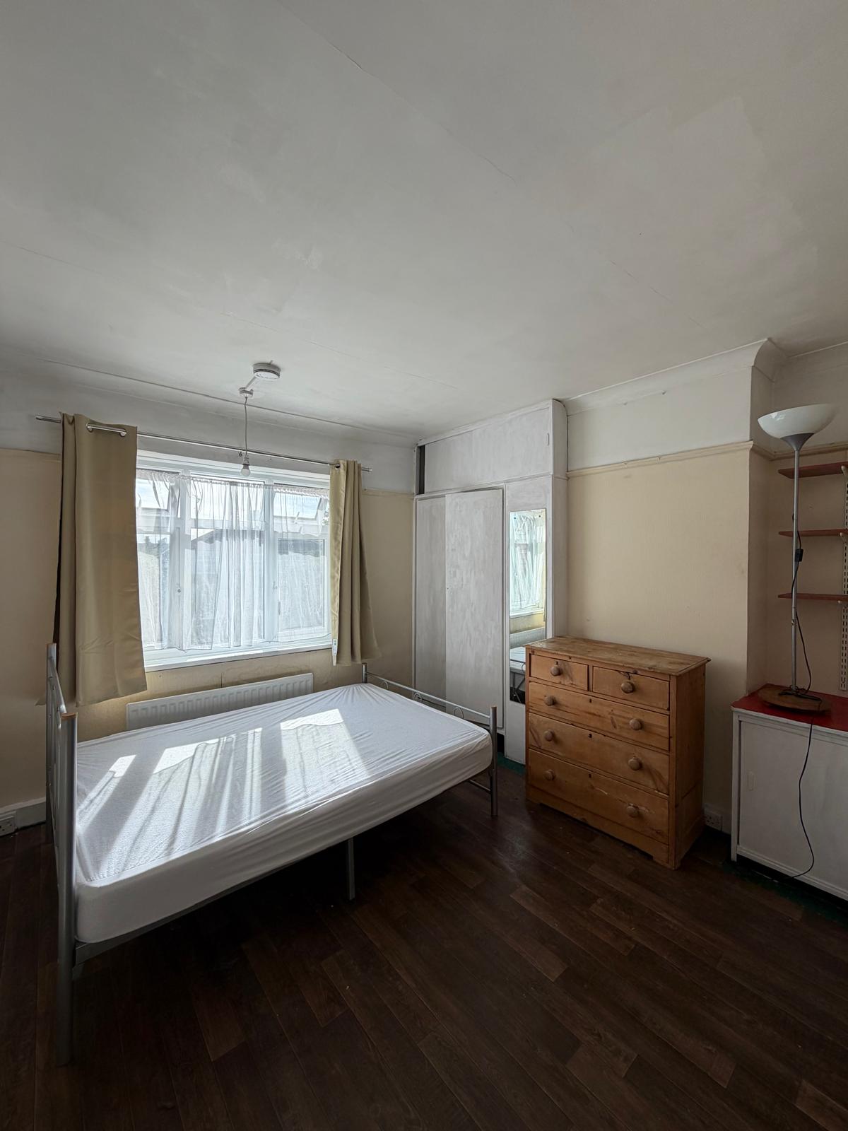 Room Talbot Gardens in Greater London