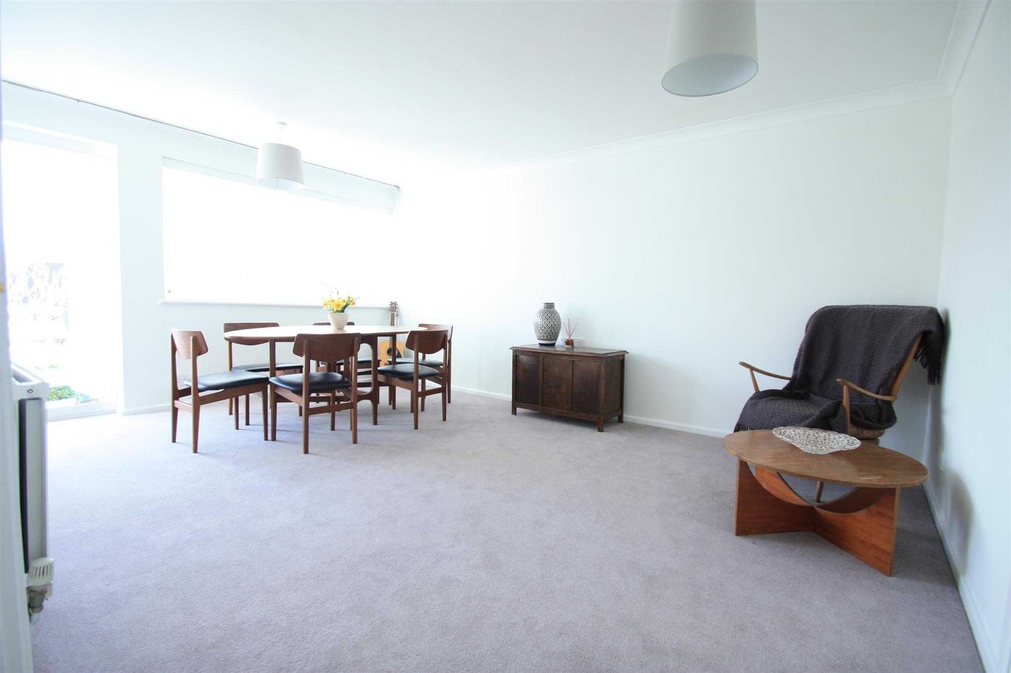 Flat Stamford Close in Greater London