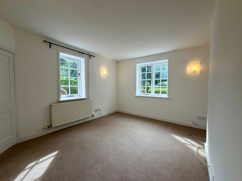 House School Lane in Redbourne