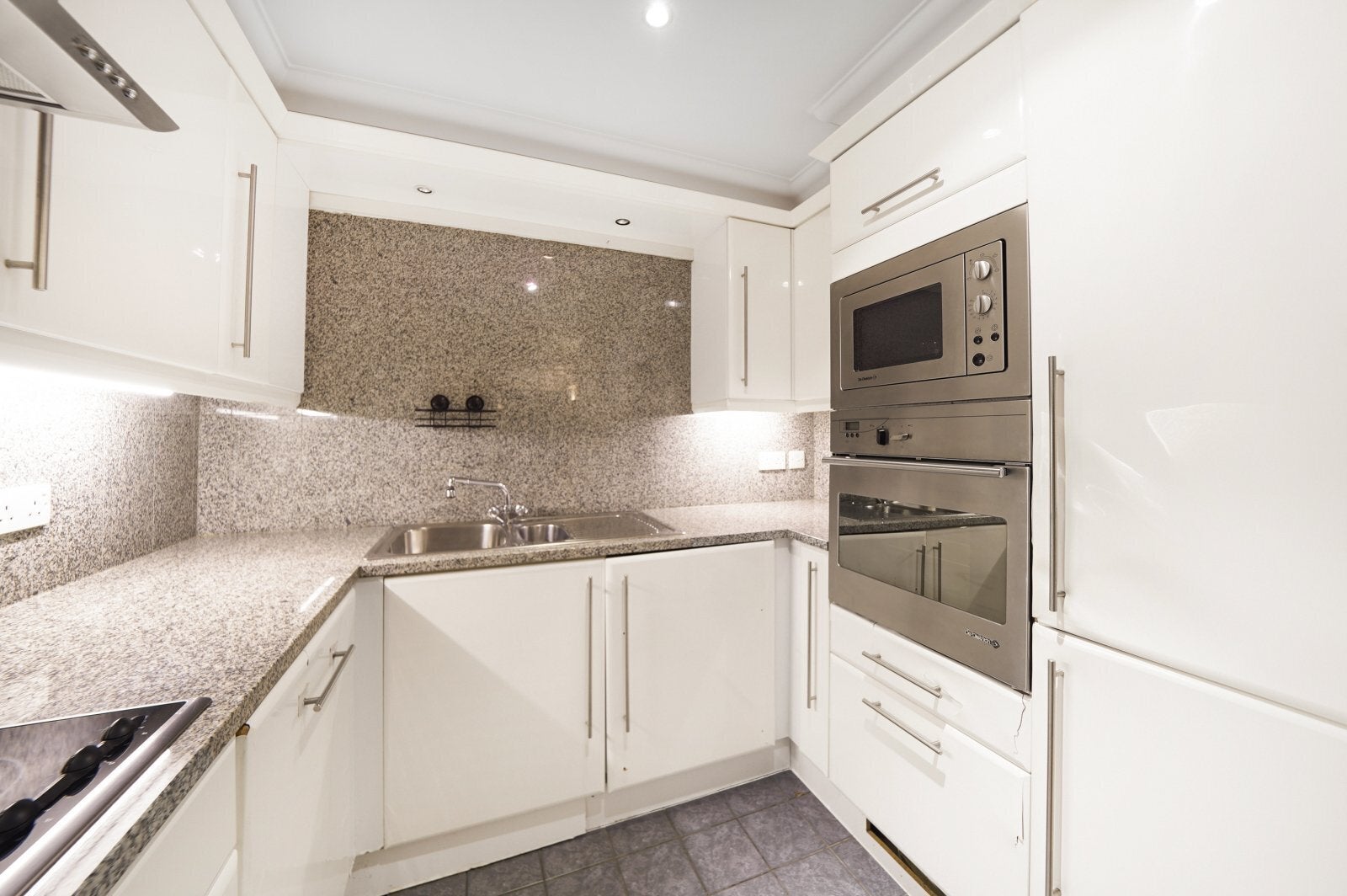 Flat Lisson Grove in City of Westminster