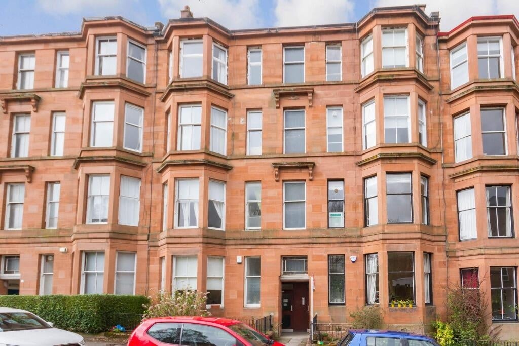 Flat Airlie Street in Glasgow