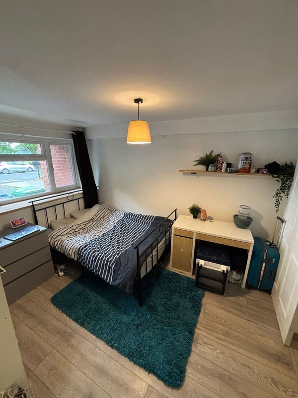 Room Withington Road in Manchester