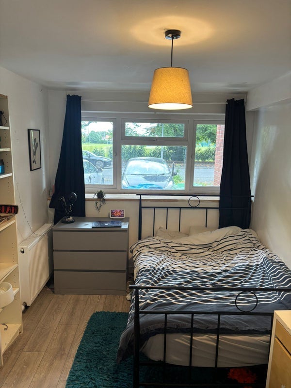 Room Withington Road in Manchester
