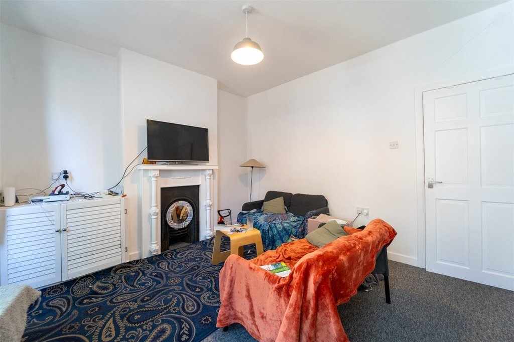 Room Lottie Road in Birmingham