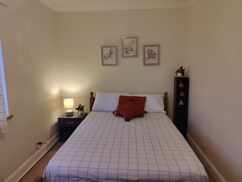 Room Camrose Close in Greater London
