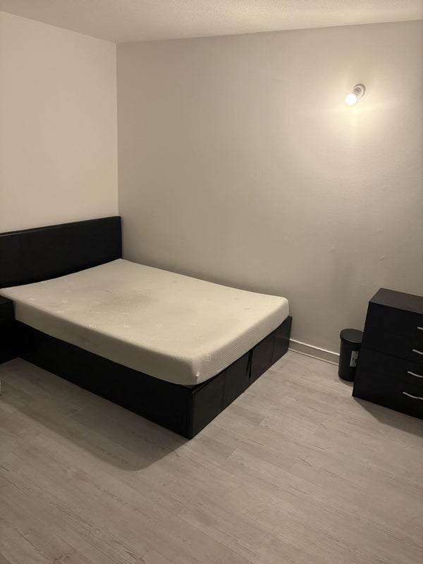 Room Tawny Way in Greater London