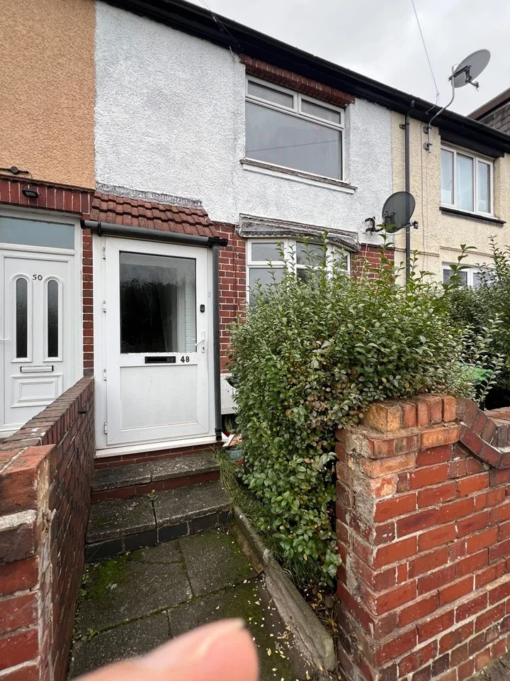 House Railway Street in Sandwell