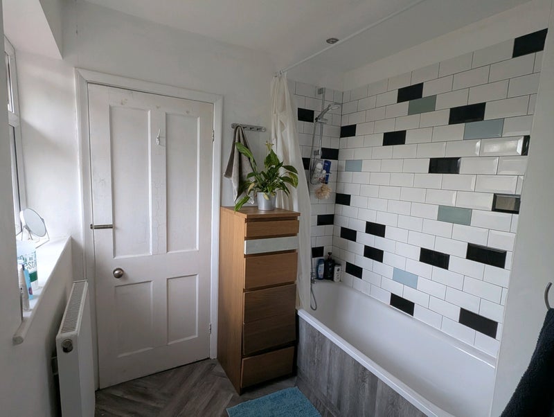 Room Robin Hood Way in Greater London
