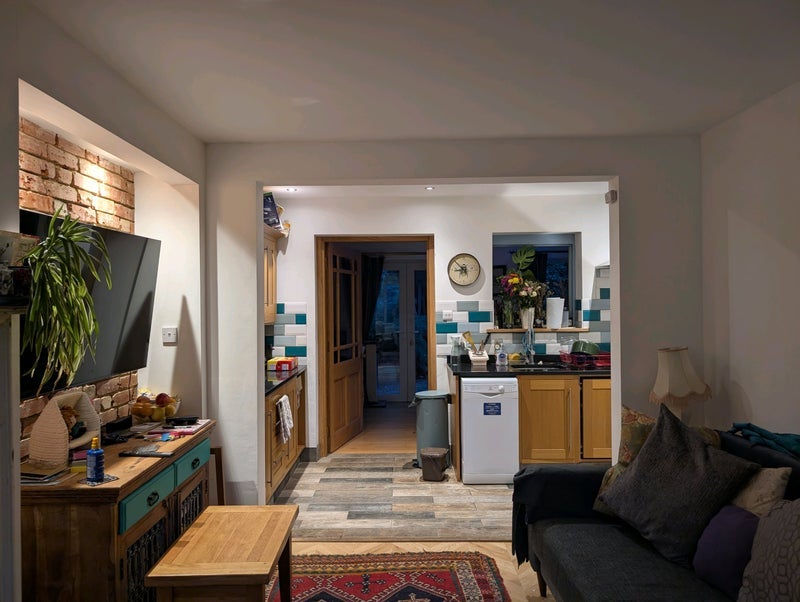 Room Robin Hood Way in Greater London