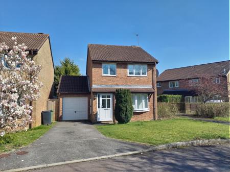 House Cropmark Way in Basingstoke and Deane