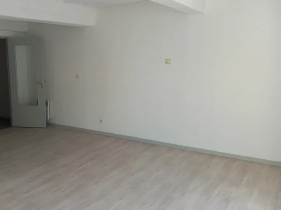 Flat Grande Rue in Genouilly