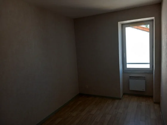 Flat Grande Rue in Genouilly
