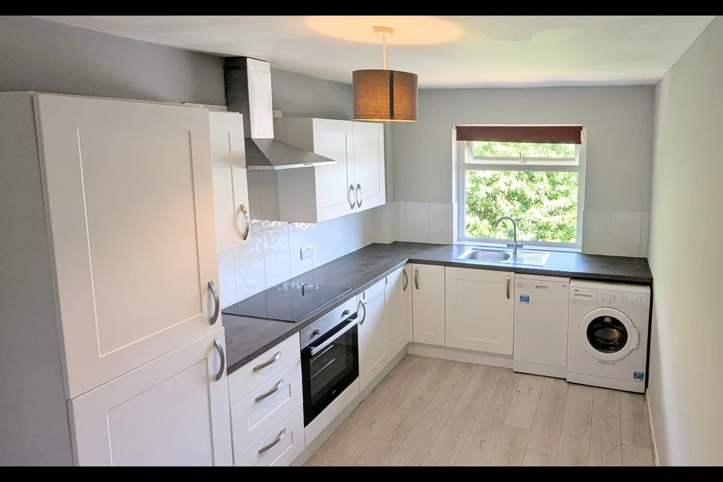 Flat Kingston Road in Mole Valley