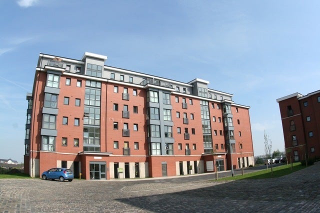 Flat Lythgoes Lane in Warrington