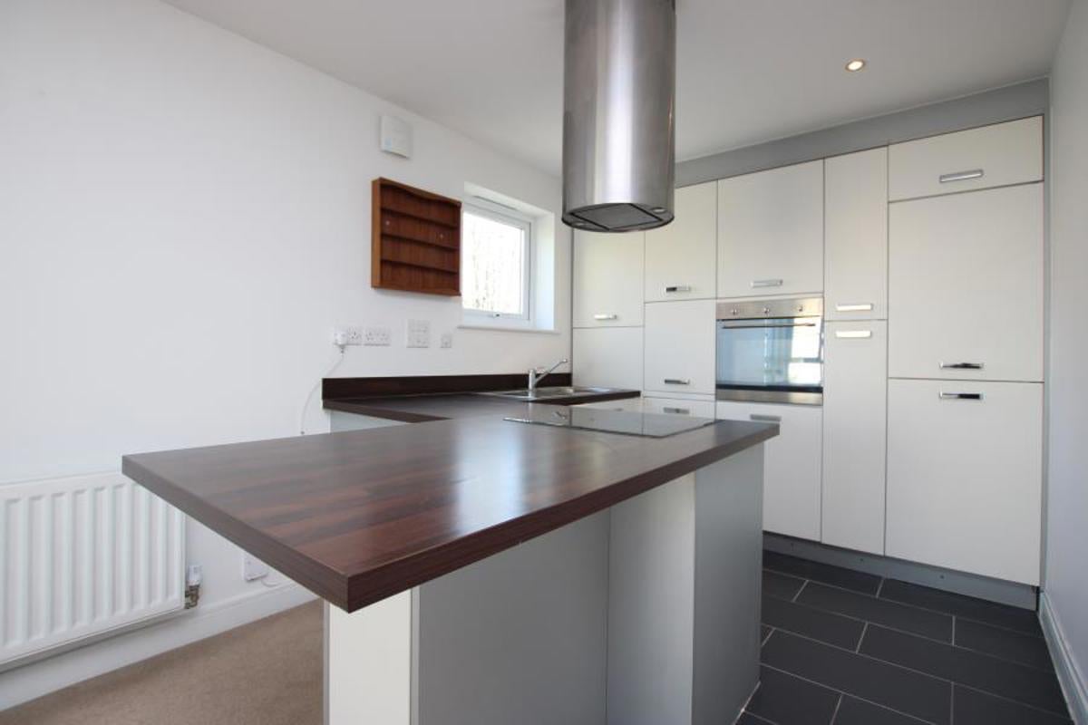 Flat Little Locky Close in Bristol