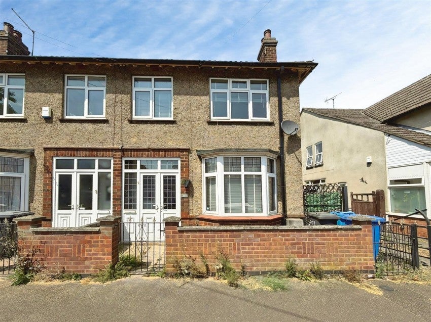 House Blandford Avenue in Kettering