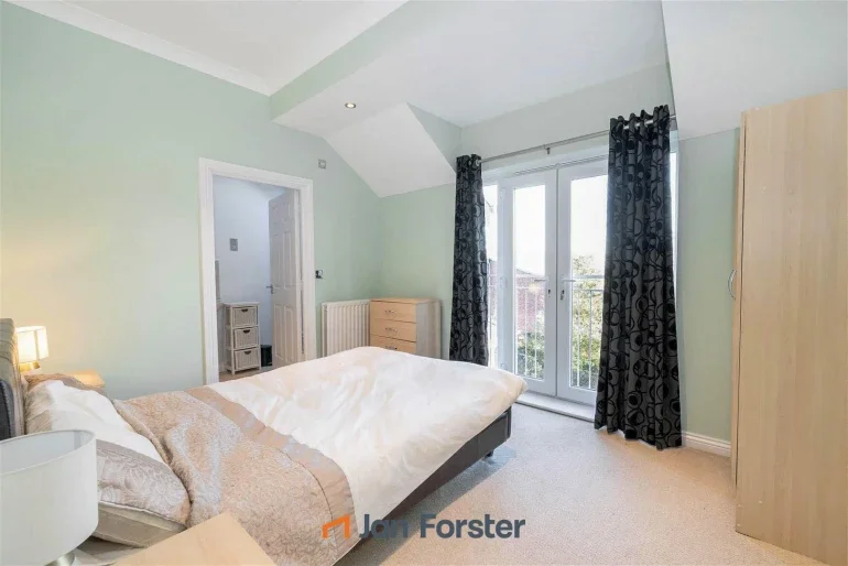Flat McCracken Close in Newcastle upon Tyne