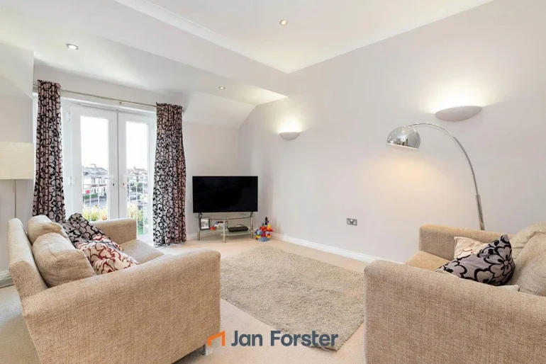 Flat McCracken Close in Newcastle upon Tyne