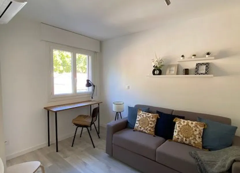 Flat Rue de la République in Six-Fours-les-Plages