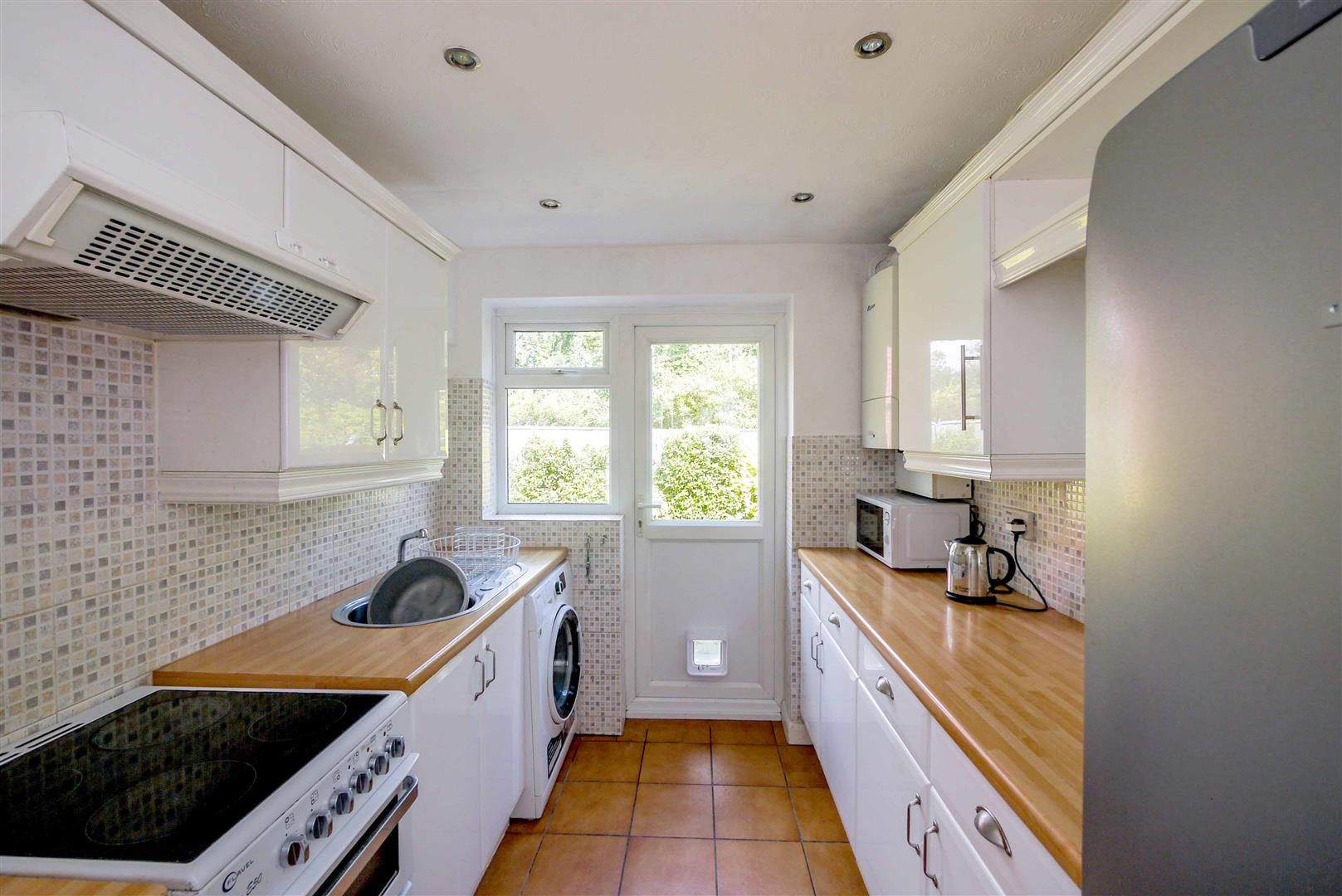 House Walnut Tree Road in London