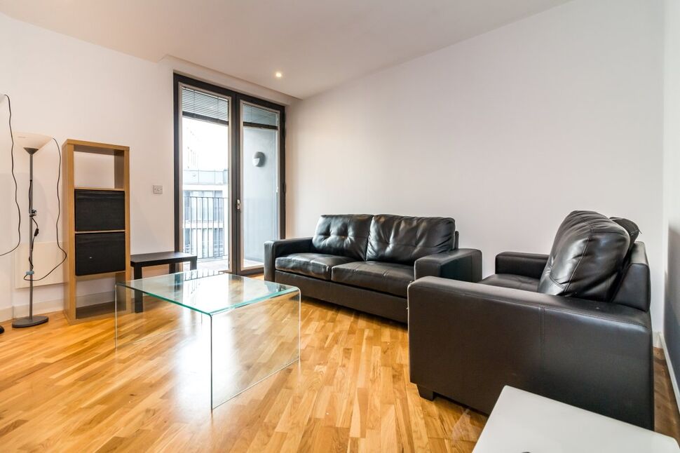 Flat Piccadilly Place in Manchester