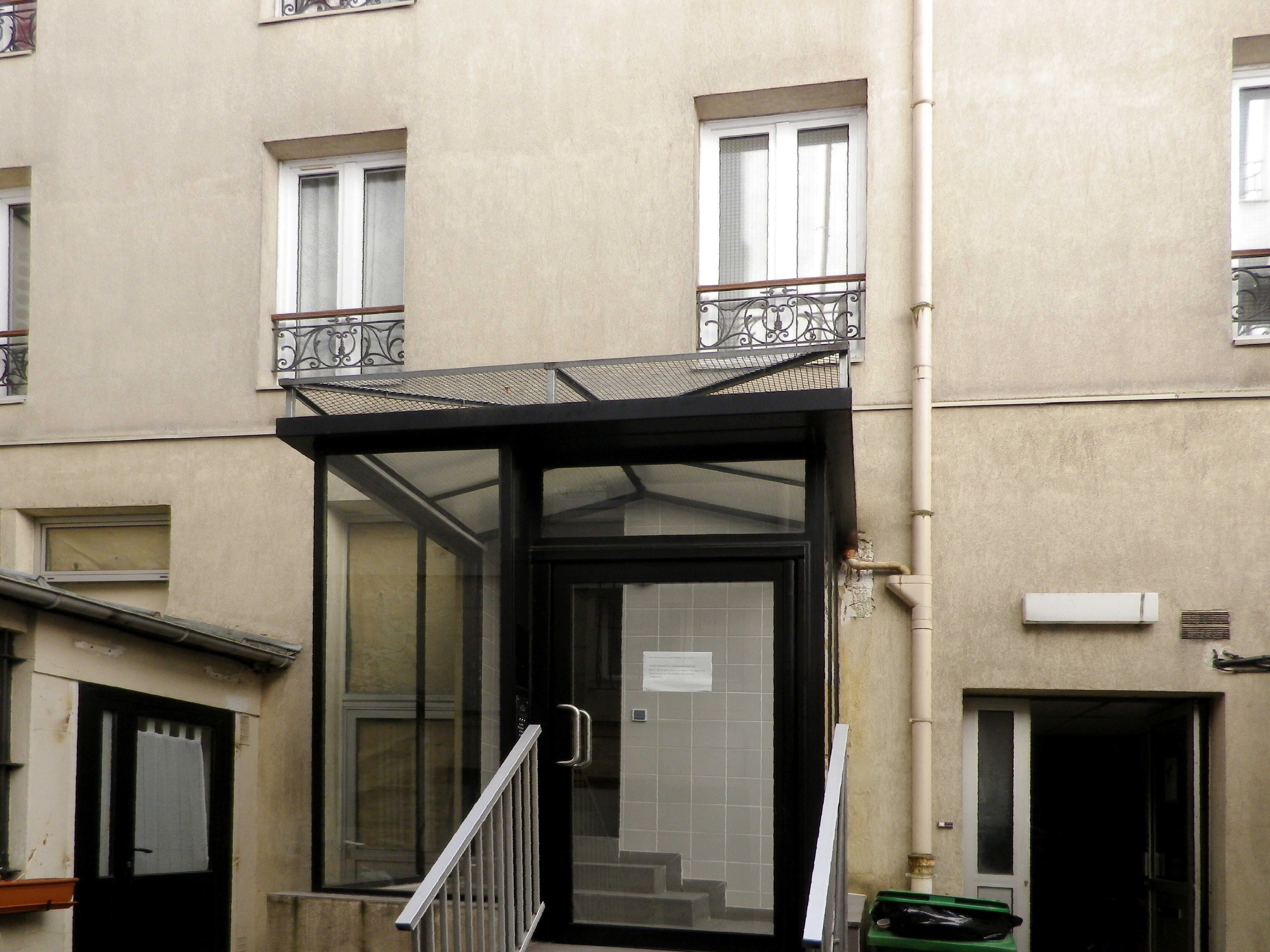 Appartement Rue Servan à Paris