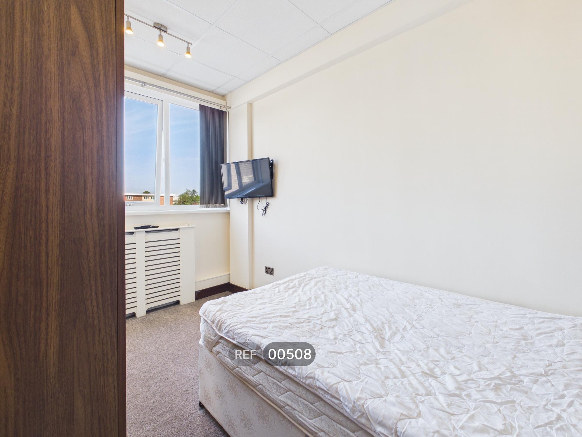 Room Anlaby Road in Hull