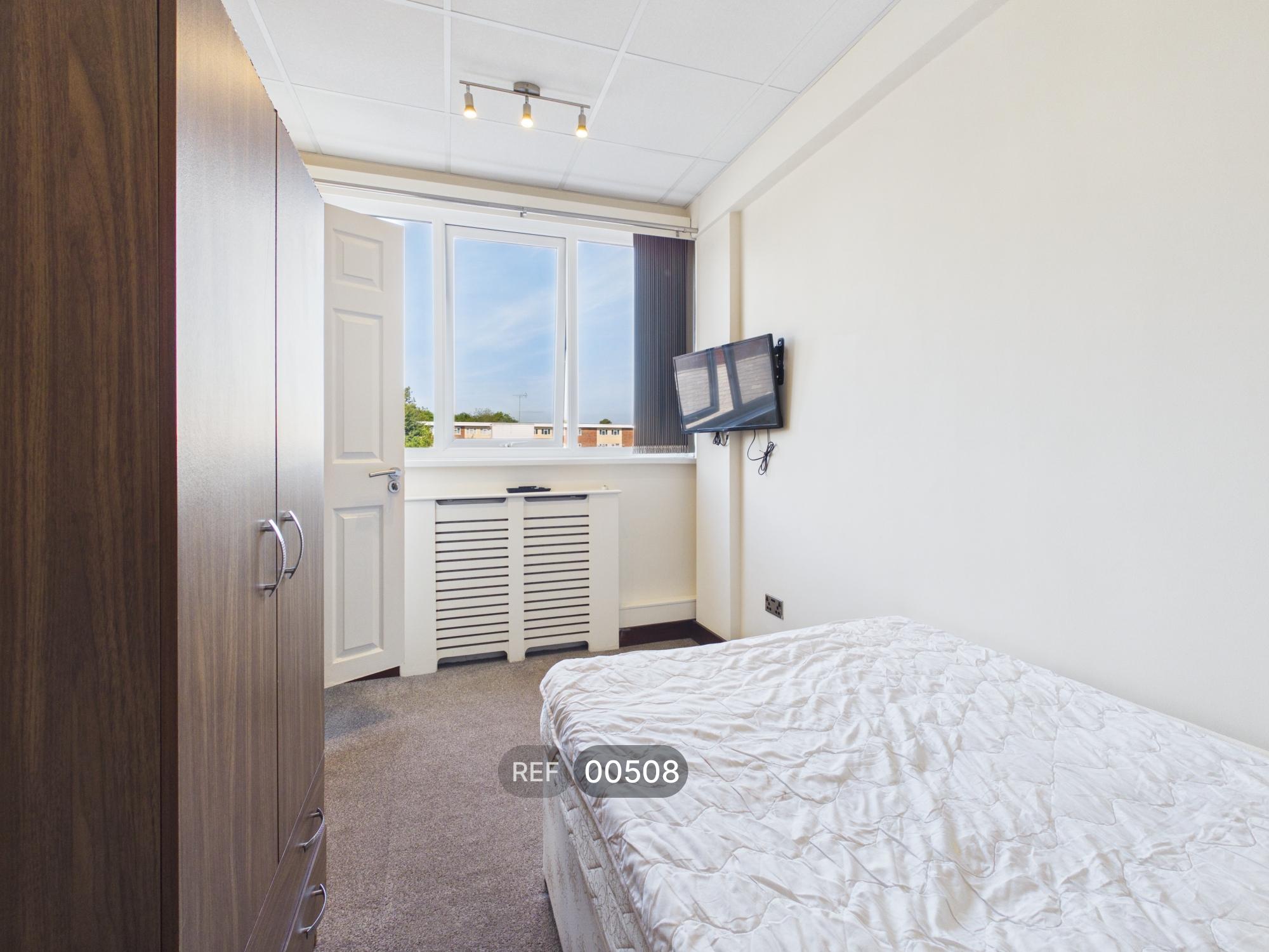 Room Anlaby Road in Hull