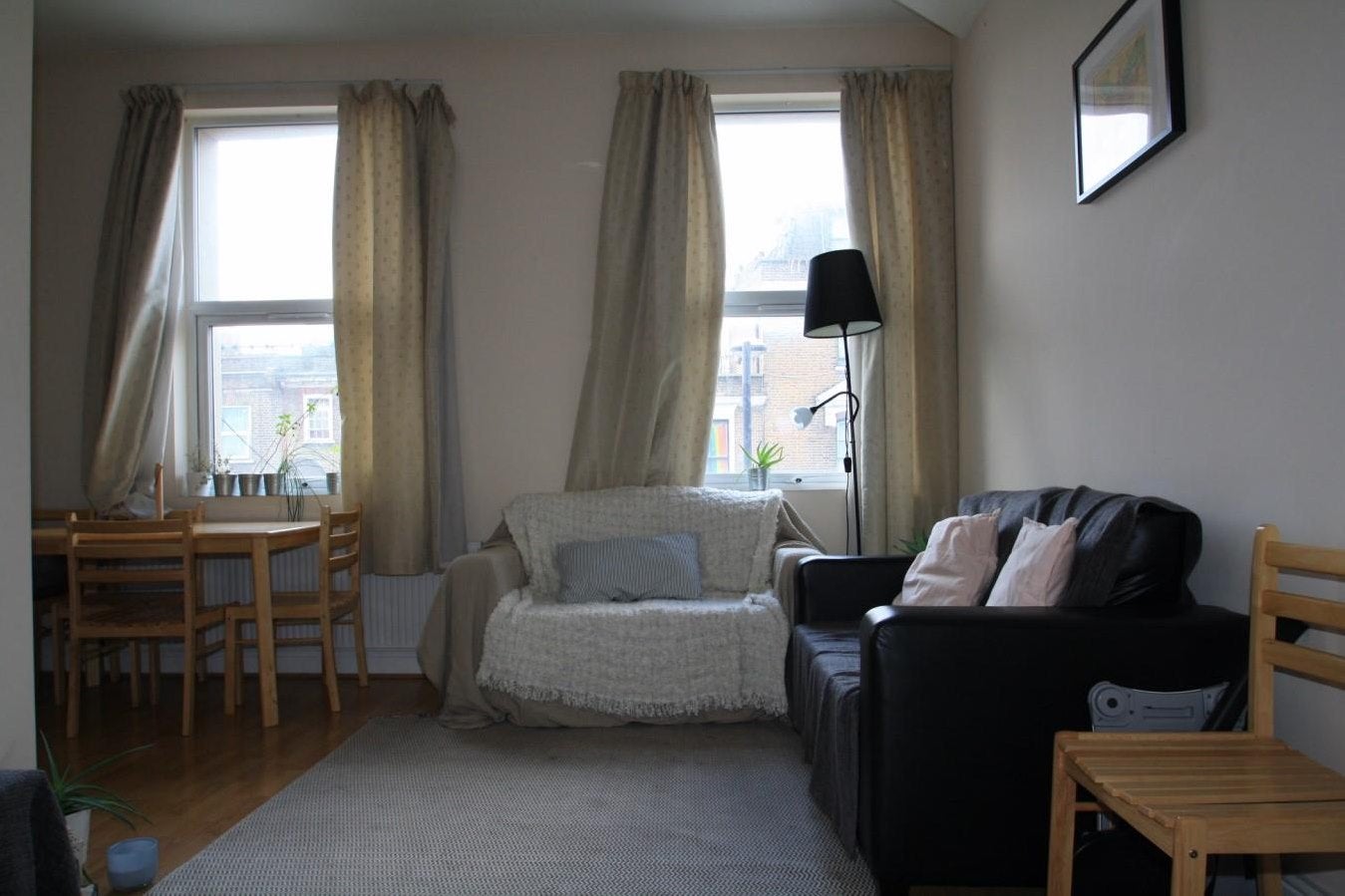 Flat Seven Sisters Road in Greater London