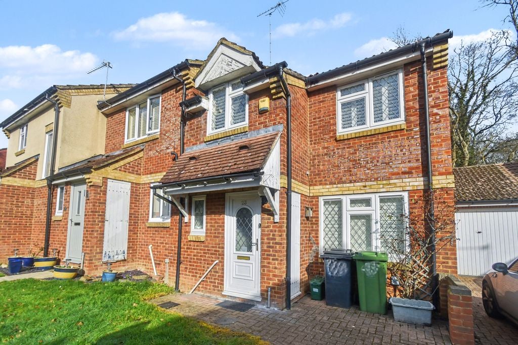 House Little Copse Chase in Basingstoke and Deane