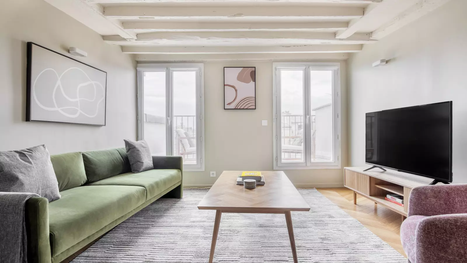 Flat Rue Saint-Antoine in Paris