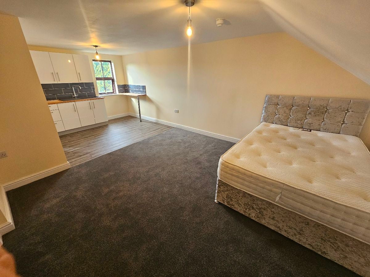 Room Cannon Street in Fenland District