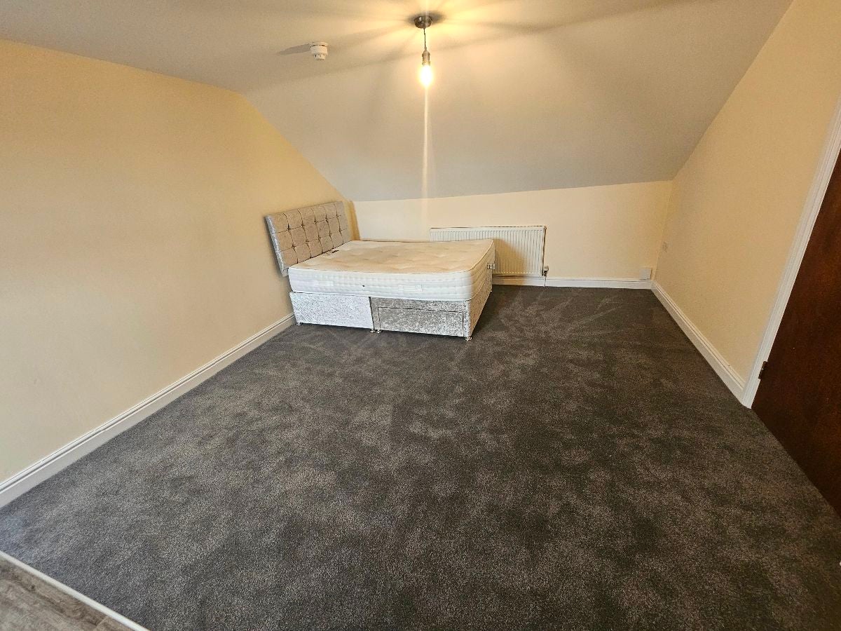 Room Cannon Street in Fenland District