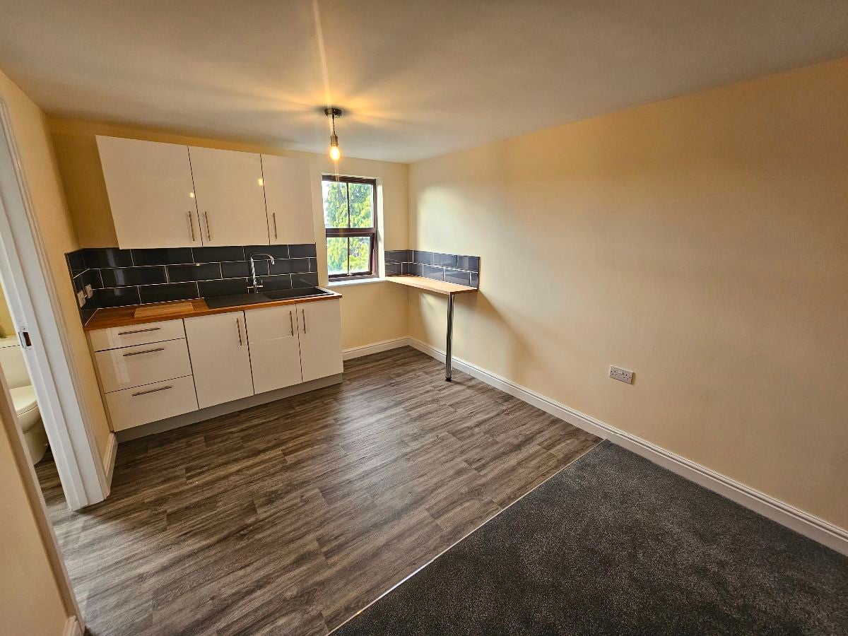 Room Cannon Street in Fenland District