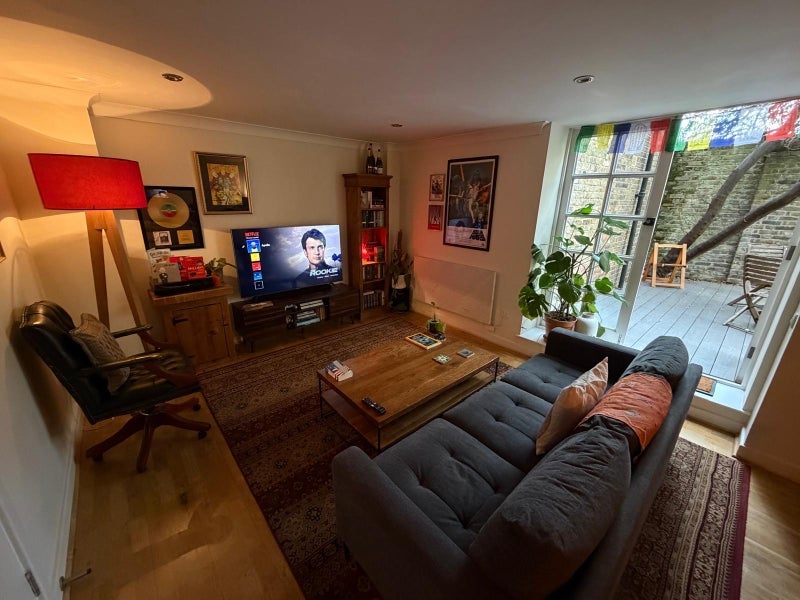 Room Cephas Street in Greater London