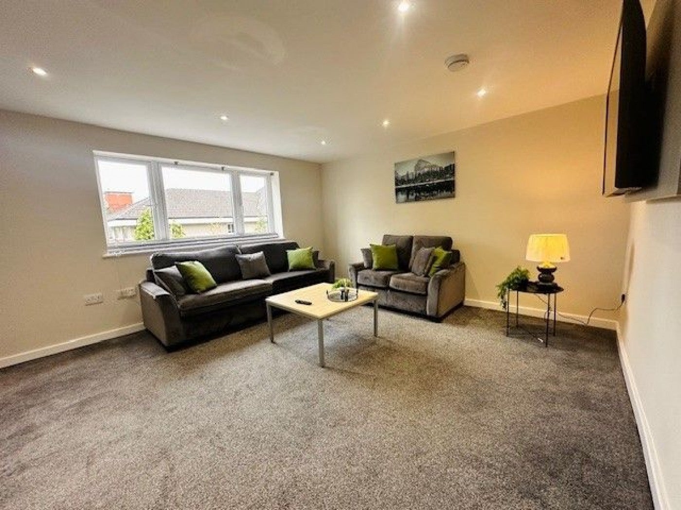 Flat Adelphi Place in Preston