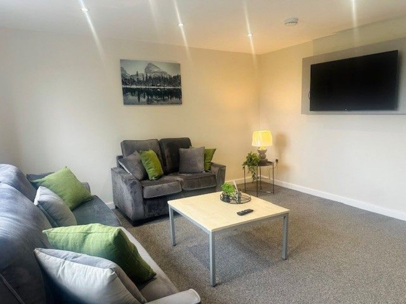 Flat Adelphi Place in Preston