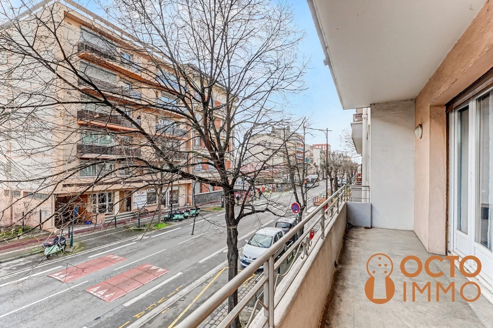 Chambre Rue des Lilas à Blagnac