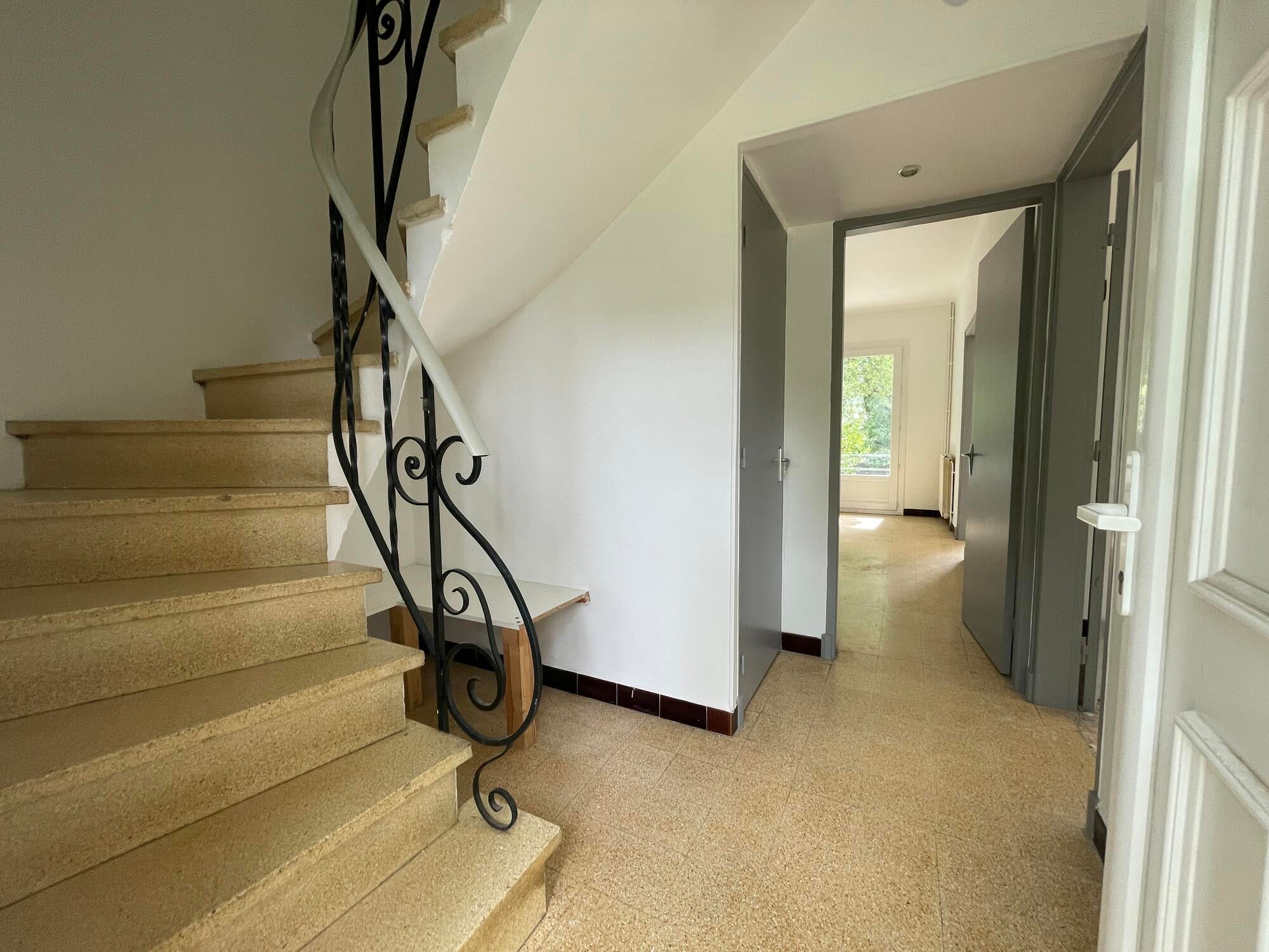 Maison Rue Le Cours à Malemort-du-Comtat